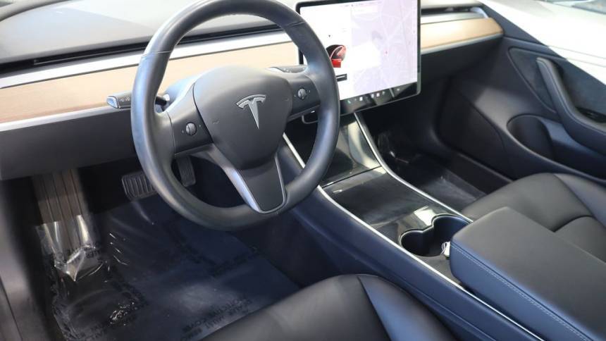 2018 Tesla Model 3 5YJ3E1EAXJF048016