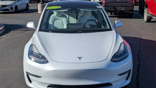 2018 Tesla Model 3 5YJ3E1EB8JF099958