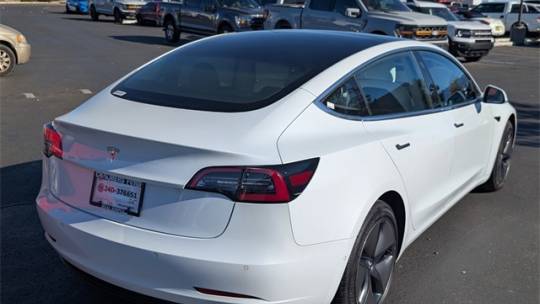 2018 Tesla Model 3 5YJ3E1EB8JF099958