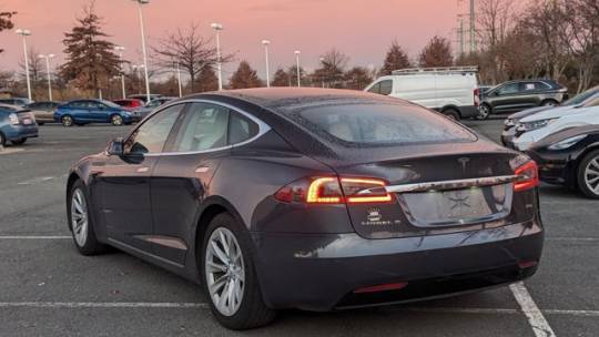 2018 Tesla Model S 5YJSA1E28JF243841