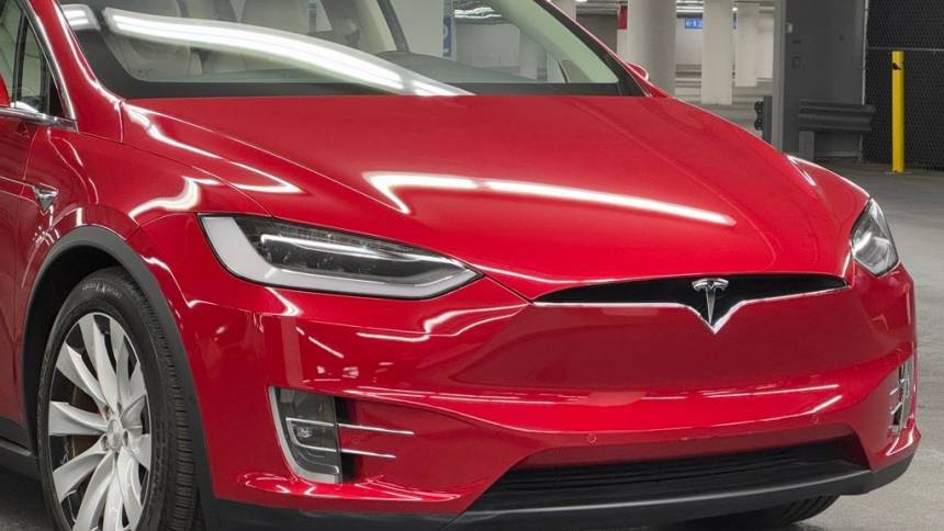 2019 Tesla Model X 5YJXCDE40KF186510