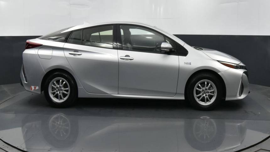 2018 Toyota Prius Prime JTDKARFP0J3093441