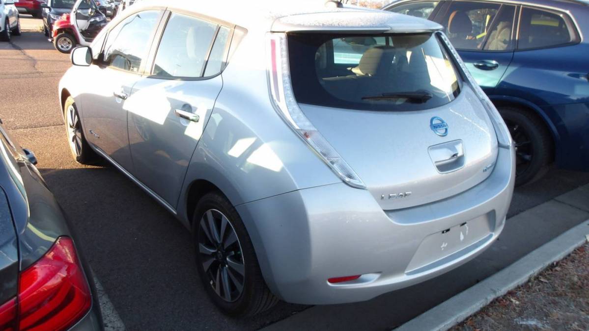 2017 Nissan LEAF 1N4BZ0CP1HC311122