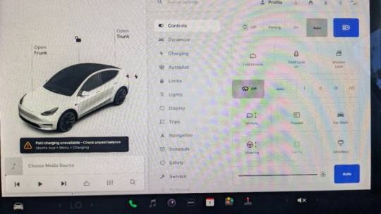 2021 Tesla Model Y 5YJYGDEE0MF084256