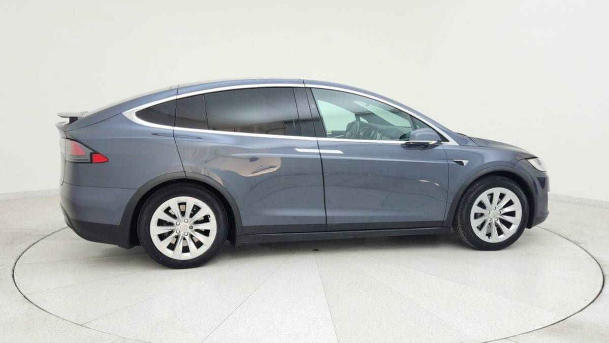 2016 Tesla Model X 5YJXCBE2XGF024247