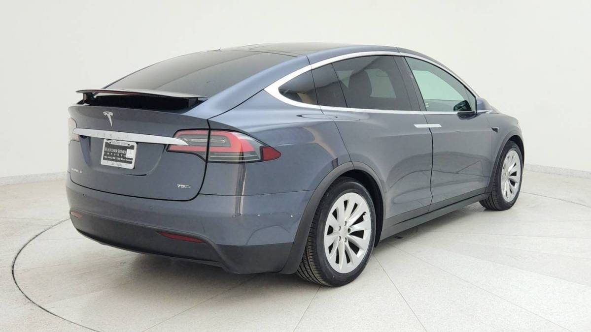 2016 Tesla Model X 5YJXCBE2XGF024247