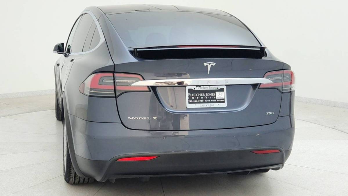 2016 Tesla Model X 5YJXCBE2XGF024247