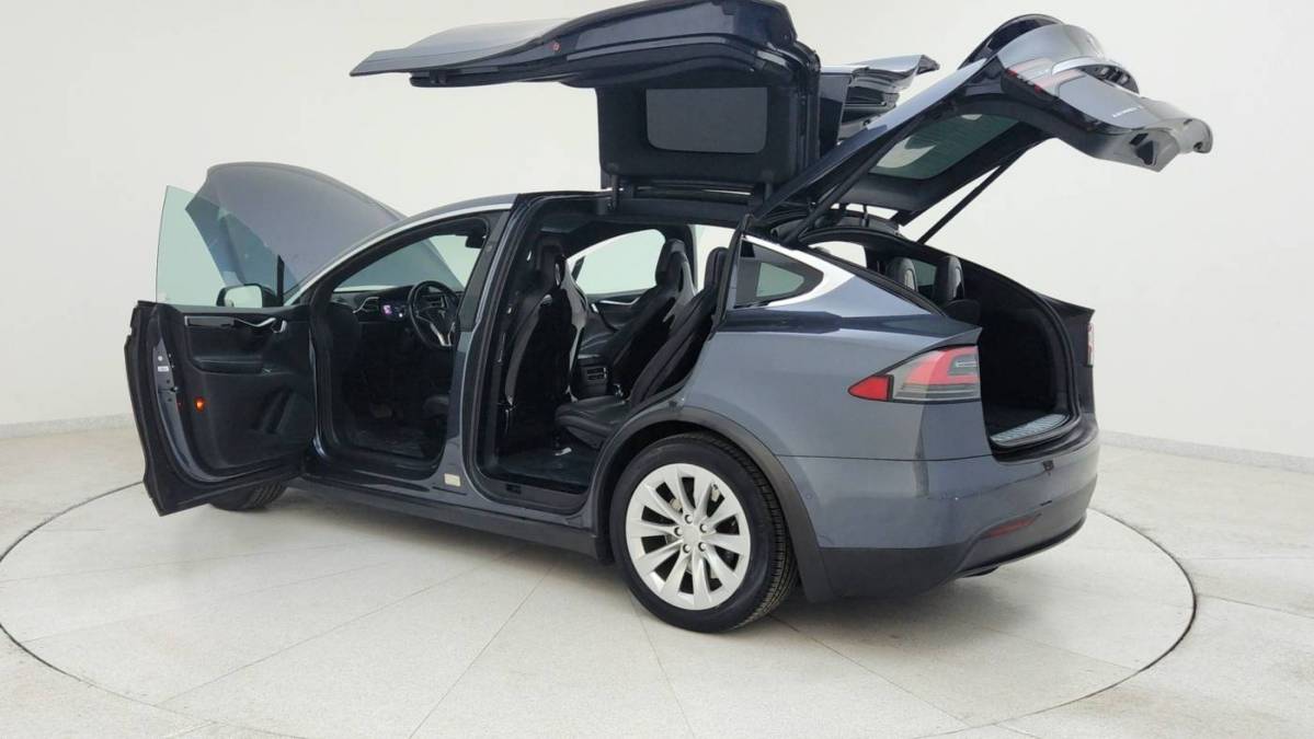 2016 Tesla Model X 5YJXCBE2XGF024247