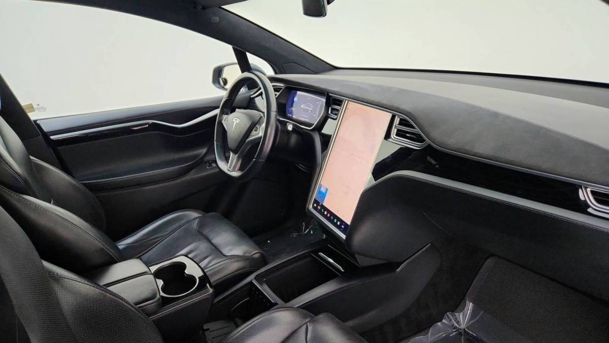 2016 Tesla Model X 5YJXCBE2XGF024247