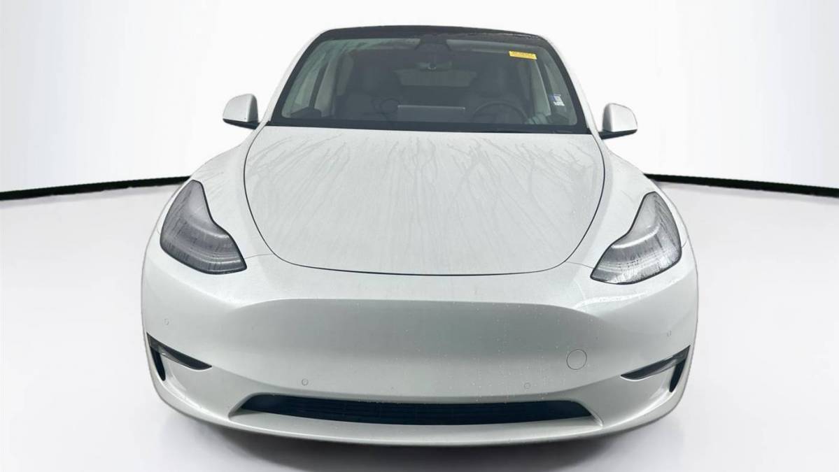 2021 Tesla Model Y 5YJYGDEE2MF299945