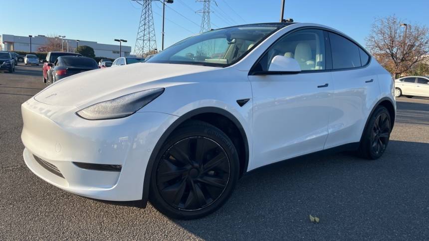 2020 Tesla Model Y 5YJYGDEE1LF056903