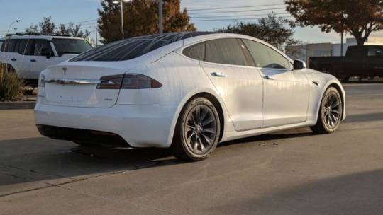 2017 Tesla Model S 5YJSA1E2XHF229983