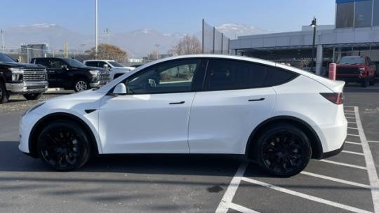 2021 Tesla Model Y 5YJYGAEE1MF253232