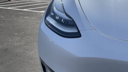 2021 Tesla Model Y 5YJYGAEE1MF253232