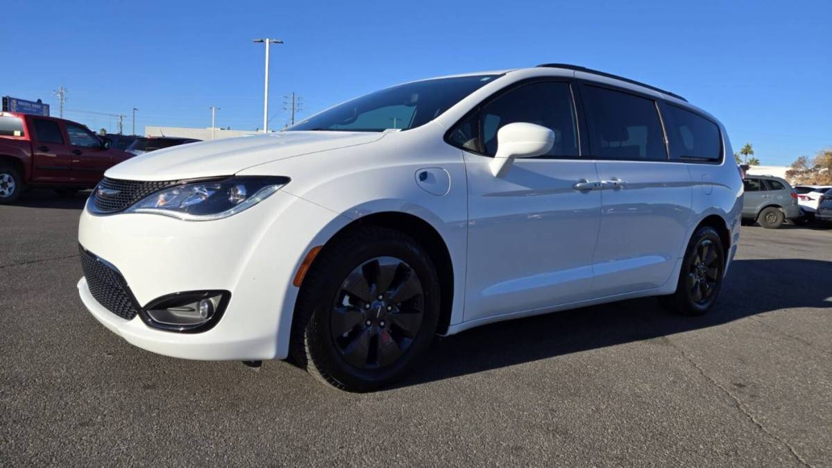 2020 Chrysler Pacifica Hybrid 2C4RC1L75LR288170