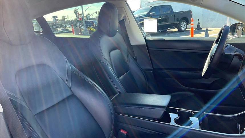 2020 Tesla Model 3 5YJ3E1EA0LF704629