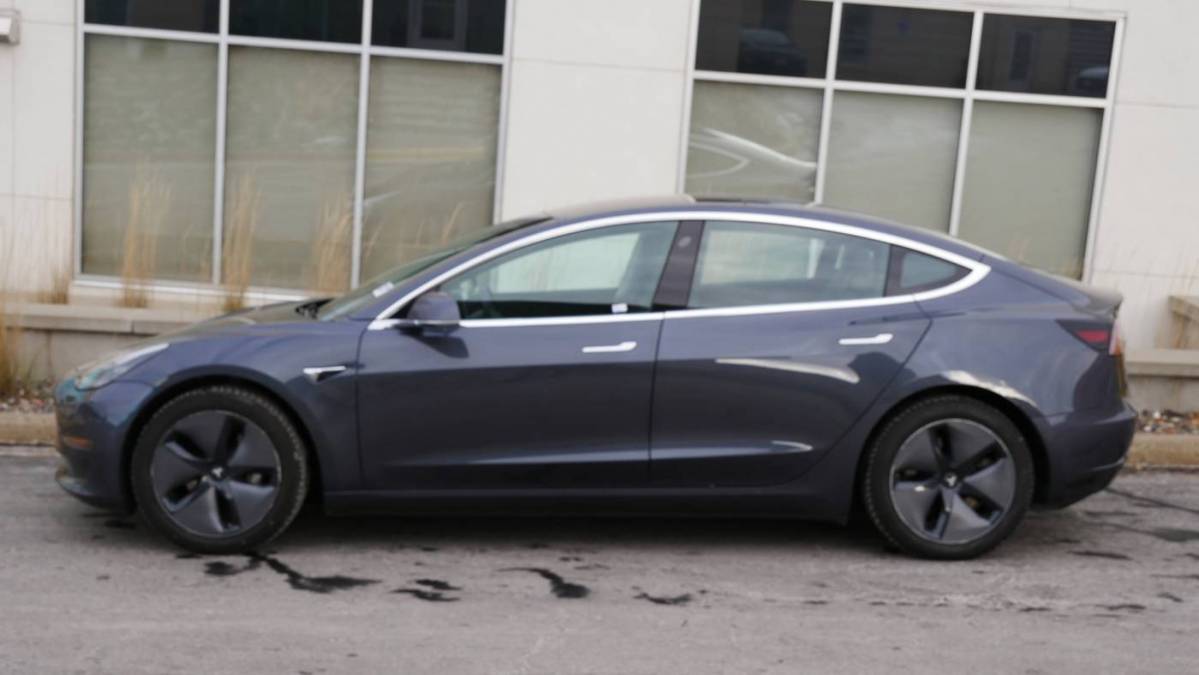 2018 Tesla Model 3 5YJ3E1EB7JF066563