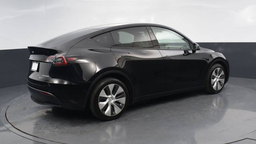 2021 Tesla Model Y 5YJYGDEE5MF210160