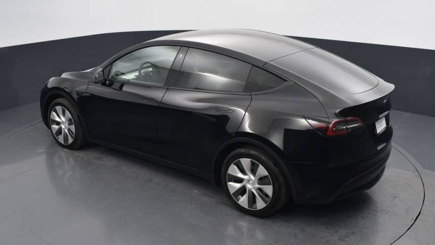 2021 Tesla Model Y 5YJYGDEE5MF210160