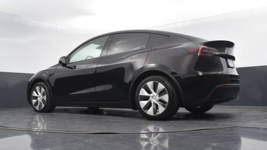 2021 Tesla Model Y 5YJYGDEE5MF210160