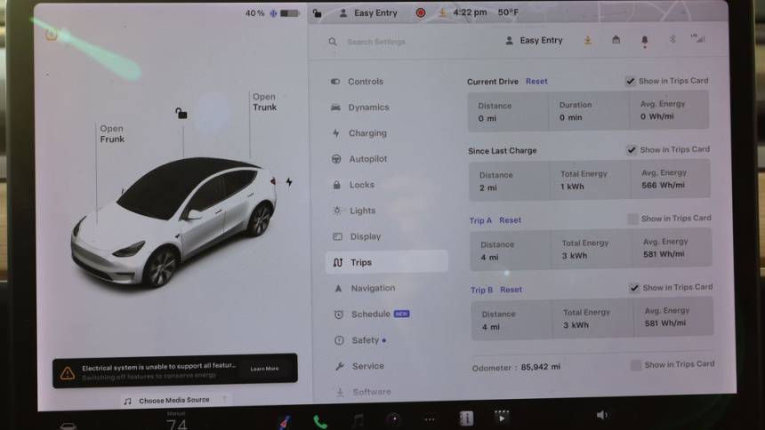 2020 Tesla Model Y 5YJYGDEE5LF047718