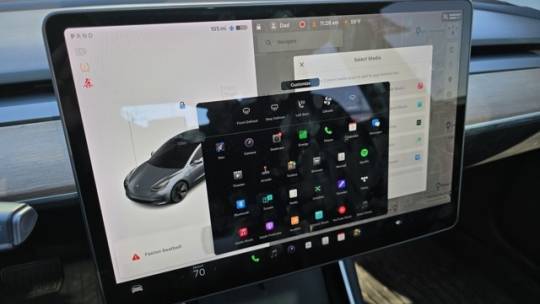 2019 Tesla Model 3 5YJ3E1EA4KF323591