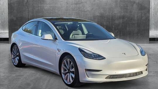 2018 Tesla Model 3 5YJ3E1EB2JF187520