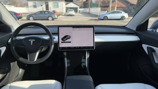 2018 Tesla Model 3 5YJ3E1EB1JF097226