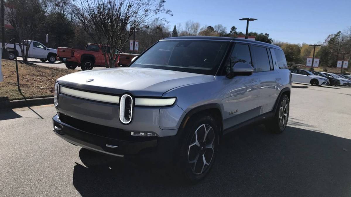 2023 Rivian R1S 7PDSGABL8PN004160