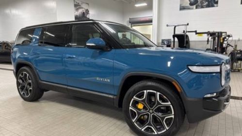 2023 Rivian R1S 7PDSGABA3PN011659