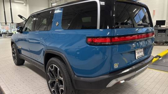 2023 Rivian R1S 7PDSGABA3PN011659