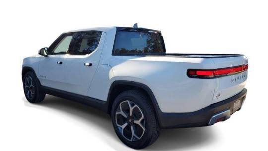 2024 Rivian R1T 7FCTGBAA7RN032384