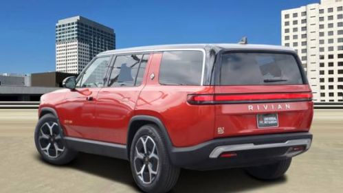 2023 Rivian R1S 7PDSGABL3PN006608