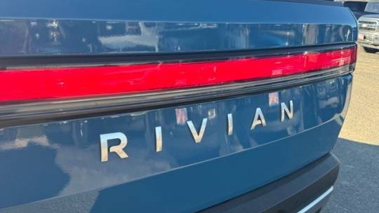 2023 Rivian R1T 7FCTGBAA2PN025596