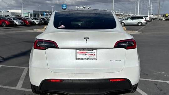 2020 Tesla Model Y 5YJYGDEE5LF010278