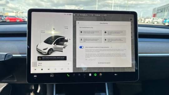 2020 Tesla Model Y 5YJYGDEE5LF010278