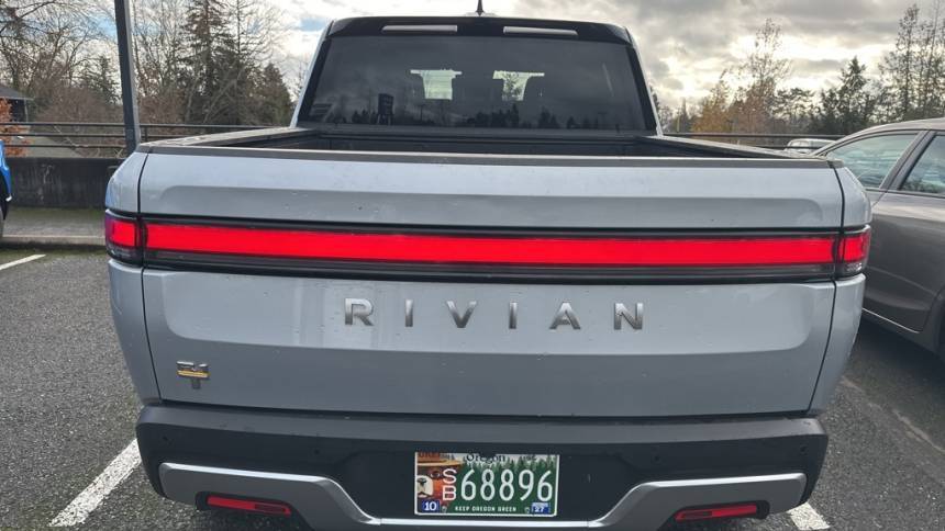 2023 Rivian R1T 7FCTGAAA6PN025868