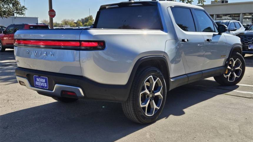 2023 Rivian R1T 7FCTGAAAXPN021354