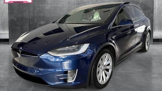 2017 Tesla Model X 5YJXCDE22HF056834