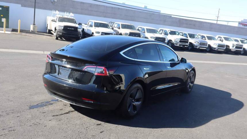 2018 Tesla Model 3 5YJ3E1EA7JF075917