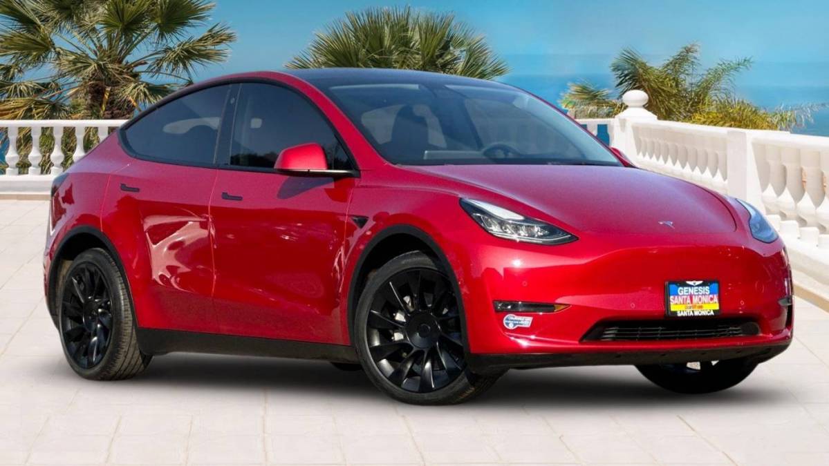 2021 Tesla Model Y 5YJYGDEE1MF093984