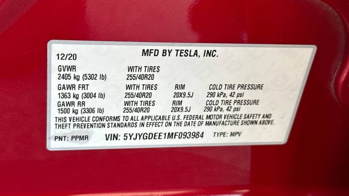 2021 Tesla Model Y 5YJYGDEE1MF093984