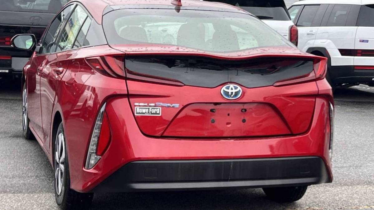 2018 Toyota Prius Prime JTDKARFP9J3083264