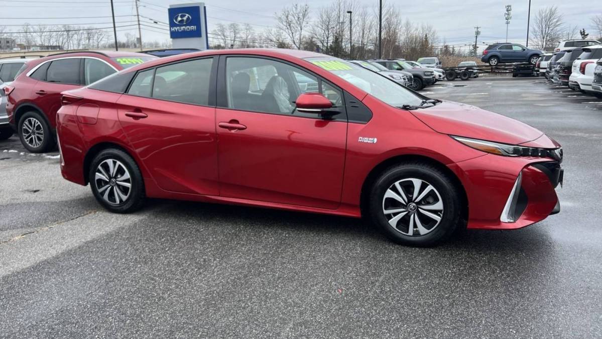 2018 Toyota Prius Prime JTDKARFP9J3083264