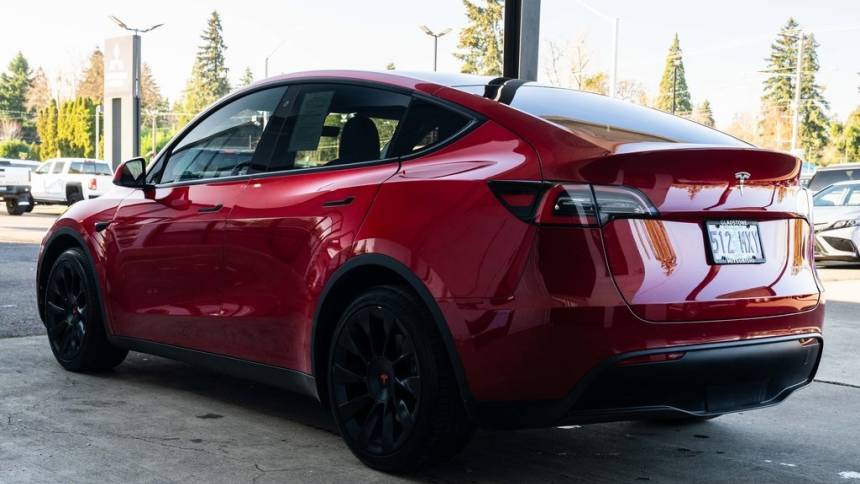 2020 Tesla Model Y 5YJYGDEE9LF036284