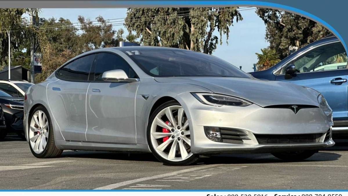 2017 Tesla Model S 5YJSA1E43HF201587