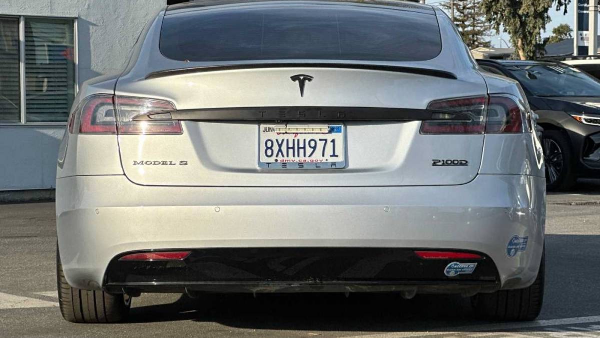 2017 Tesla Model S 5YJSA1E43HF201587