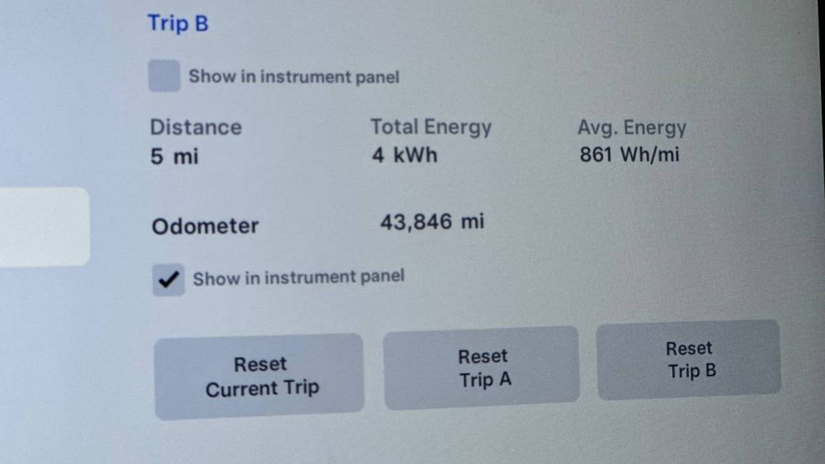 2017 Tesla Model S 5YJSA1E43HF201587