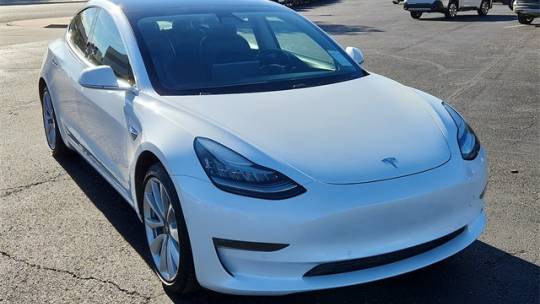 2018 Tesla Model 3 5YJ3E1EA0JF060546