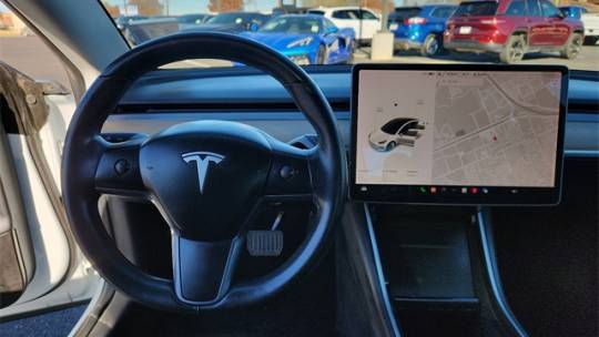 2018 Tesla Model 3 5YJ3E1EA0JF060546